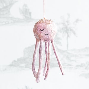 Spun cotton octopuses, cotton wool animal ornament, hanging decoration for bedrooms