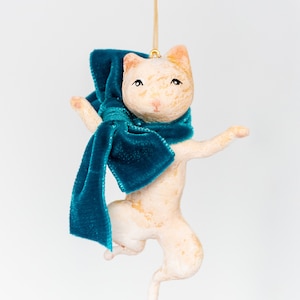 Vintage inspired white cat, kitten with cotton yarn bow, vintage decoration, animal lover gift, cat decoration