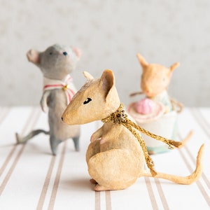 Vintage inspired spun cotton decoration, miniature mouse, collectible figurine, mouse decoration image 8