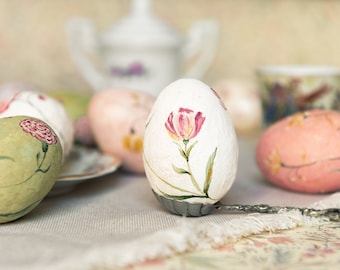 Vintage style Easter egg set, hand painted egg with poppies, spring decoration, spun cotton Easter ornament