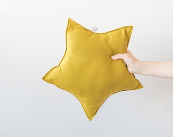 star-shaped pillow