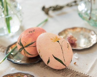 Vintage style Easter egg set, hand painted egg with yellow flowers, spun cotton spring decoration, Easter tree