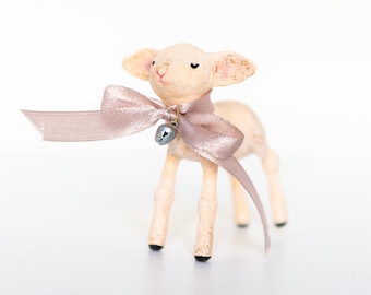 Decorative lamb ornament, animal yarn cotton decoration, bedroom decoration, collectible lamb statuette