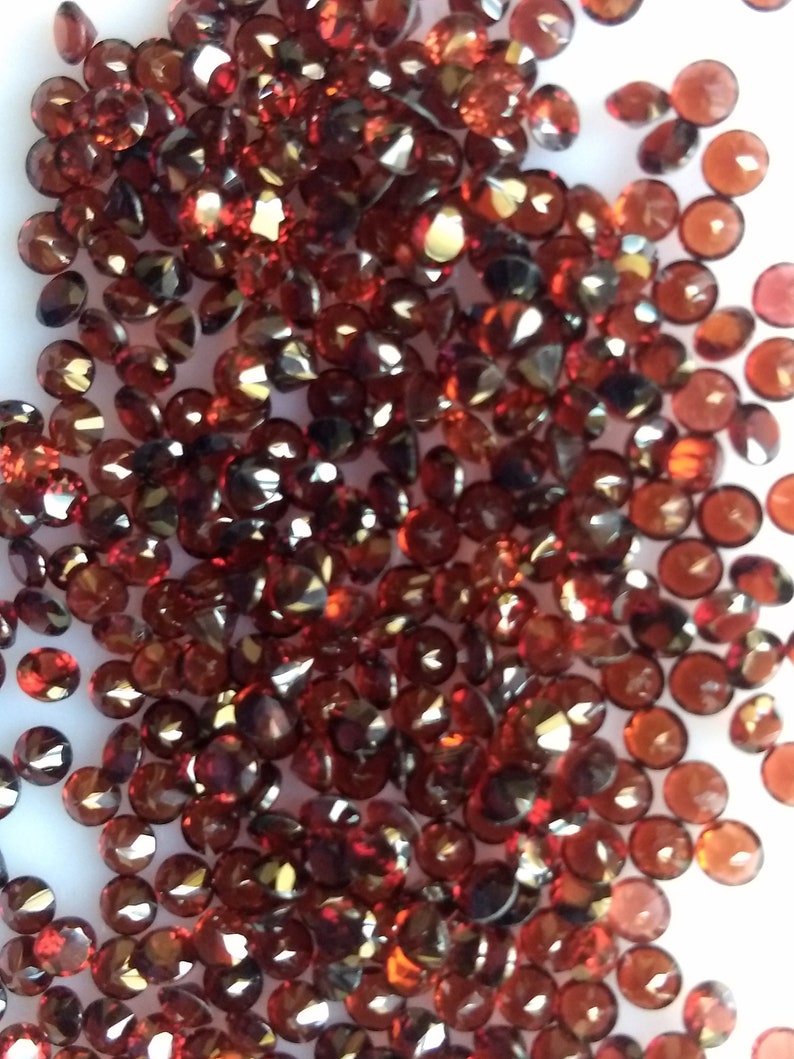 January Birth Stone Garnet Red Round Shape 2mm Size