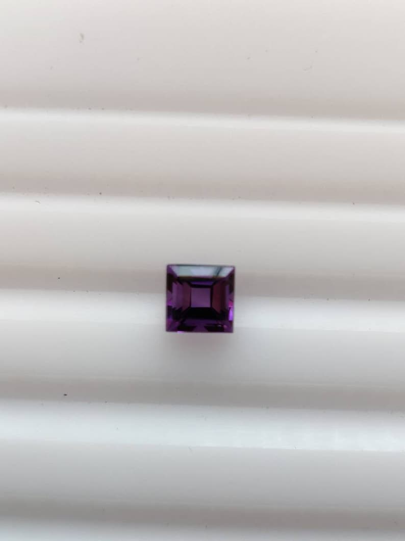 African Amethyst Beautiful Purple color Square shape Good Quality in Best Price