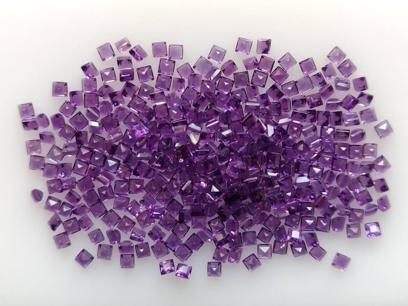 African Amethyst Beautiful Purple color Square shape Good Quality in Best Price