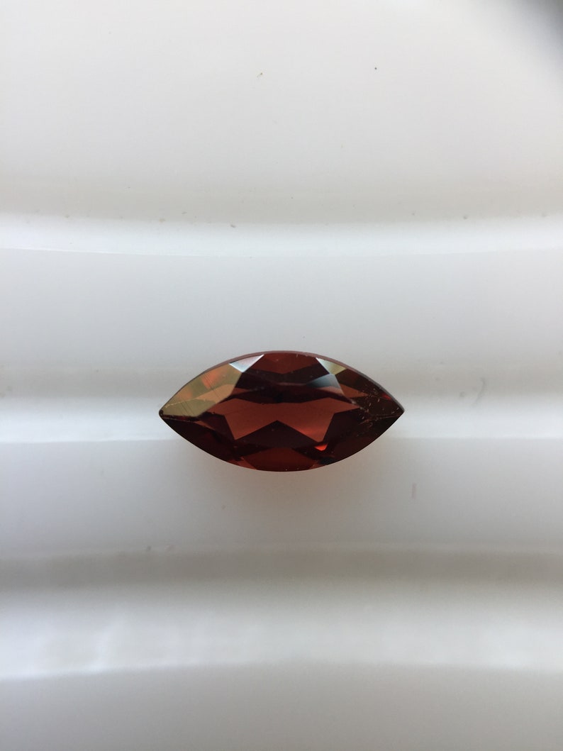Garnet Red MarquiseShape