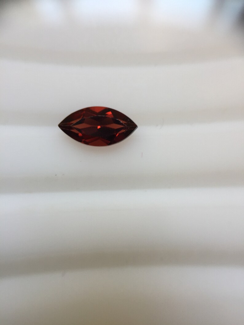 Garnet Red MarquiseShape