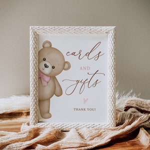 Enseigne pour cartes et cadeaux pour baby shower rose ours en peluche, modèle d'enseigne de table cadeau baby shower ours, cartes et cadeaux pour baby shower fille, B216