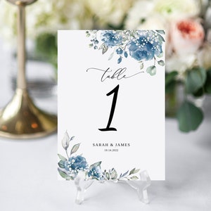 Números de mesa de casamento Dusty Blue e Baby's Breath, modelo de número de mesa, números de mesa editáveis, flores azuis, Templett, # B96