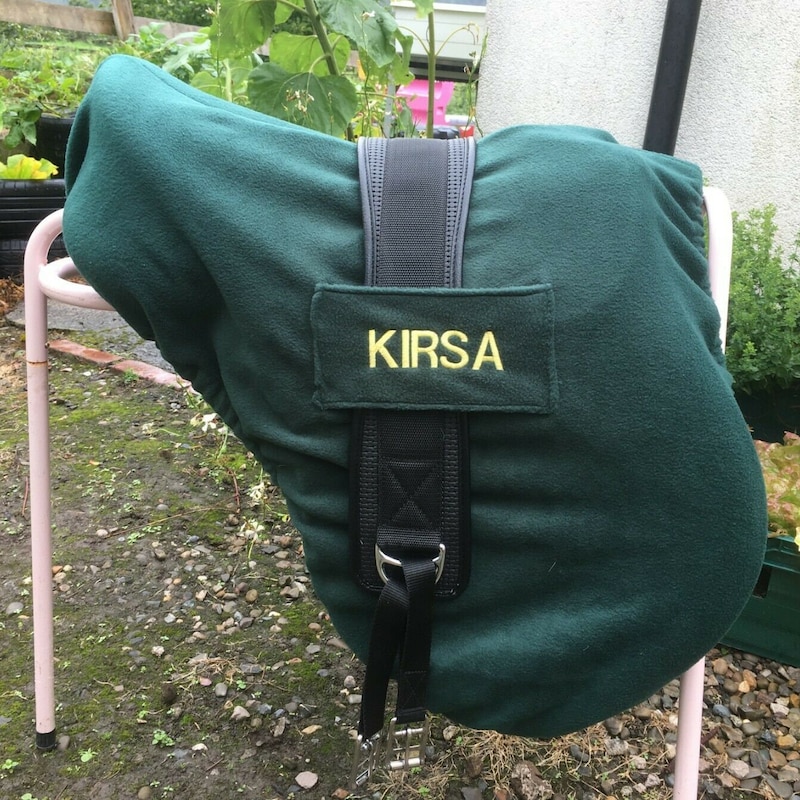Custom english saddle pads - Etsy Italia