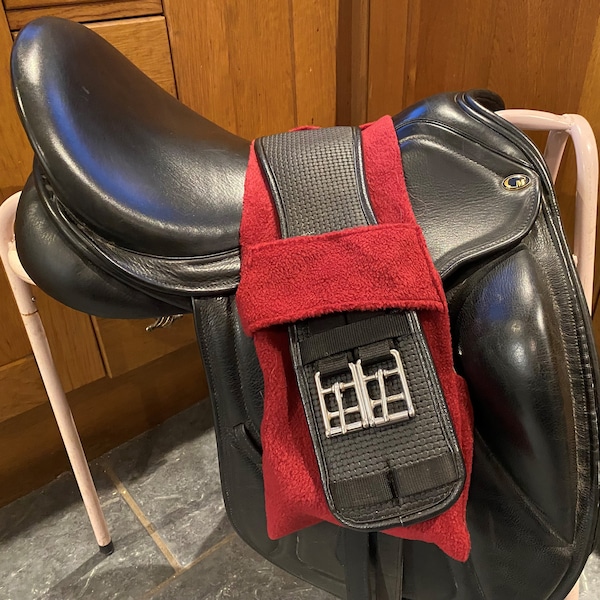 Fleece Over Saddle STIRRUP COVERS Bags Protectors With Girth Holder Many Colours