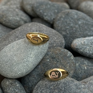 Personalized Oval Signet pinky Ring Silver or Gold plated, personalized ring, pinky ring, signet ring