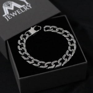 Pulsera de acera para hombre decorada vintage: acero inoxidable plateado, cadena retro duradera, cierre seguro y de moda, joyería para hombre con estilo