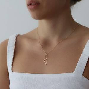 Ketting met holle kaart van Israël. Hanger met kaart van Israël met een element dat je kunt selecteren. Elegante ketting van verguld zilver. Cadeau voor jou