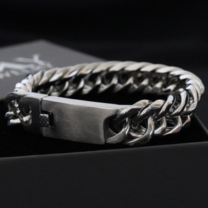 Pulseira Curb masculina extra grossa com opção de gravação personalizada, pulseira larga de aço inoxidável, durável e elegante, presente perfeito para ele