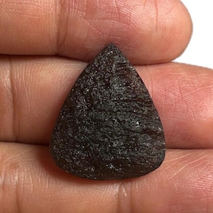 Indochinite Tektite Raw Face 24x20x8 MM, 25.30 Cts