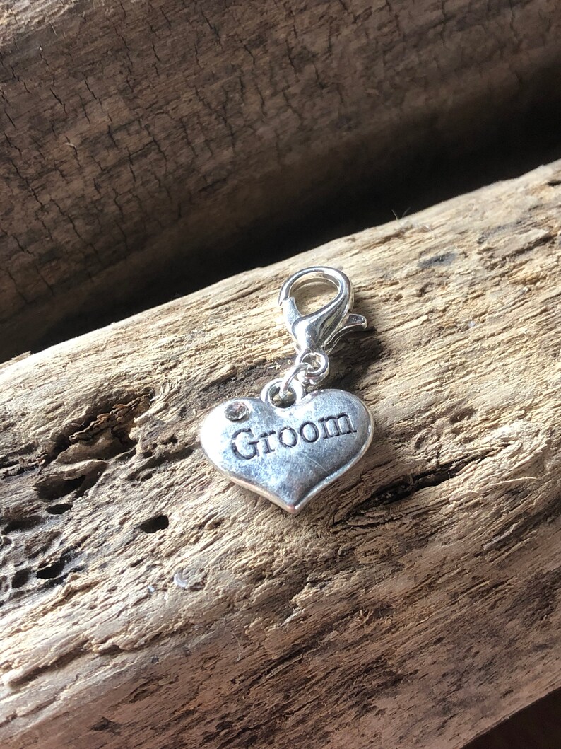 groom,hen party,bridesmaid,mother of the bride,mother of the groom,etc silver heart charm wedding clip on,bride Personlised Wedding charm