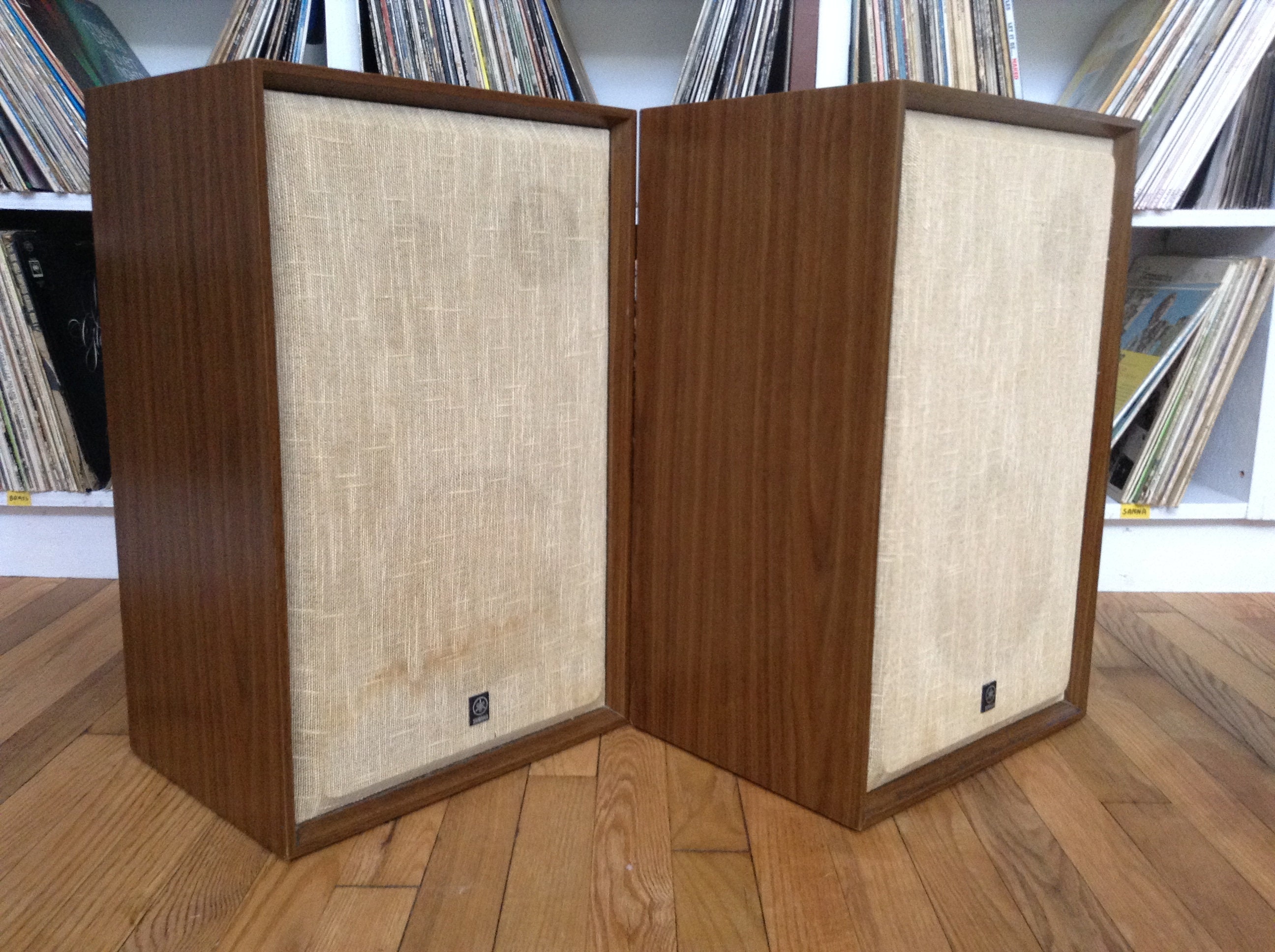 Amazing Speakers: YAMAHA NS-430 1974 