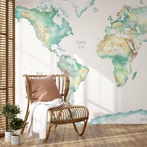 Wildlife World Map Mural Wallpaper For Children image 8