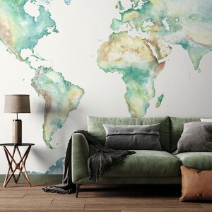 Wildlife World Map Mural Wallpaper For Children image 6