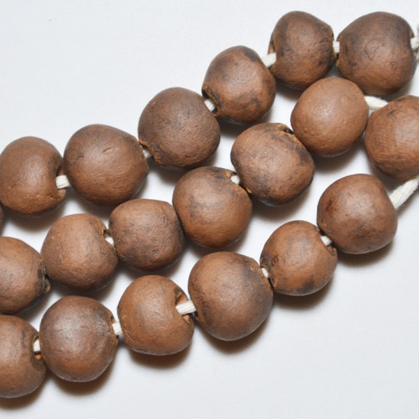 Brown beads 20 pcs. Unglazed round beads approximately 12 mm. Red clay beads. Ceramic primitive beads. Jewelry making supplies.