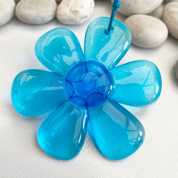 Jelly Flower fused glass suncatcher hanging - Sky Blue Turquoise