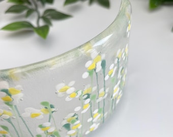 Fused glass mini curve ~ White Daisy