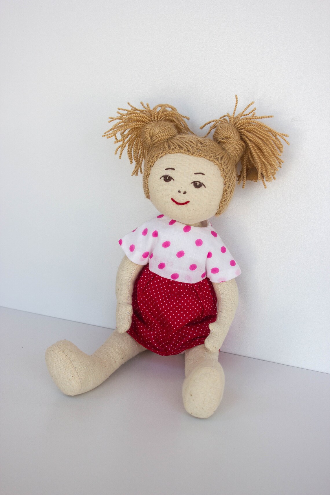 Handgemachte Stoffpuppe Puppe für Spiel mit wechselbaren | Etsy