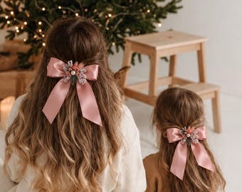 Conjunto de accesorios para el cabello rosa de invierno para mamá e hija, peine navideño, pinza rosa plateada, regalos de Navidad para niña, tocado con lazo, regalo de Navidad para niña