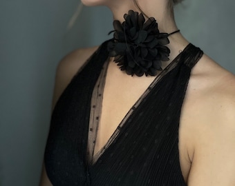 Black glamour necklace Flower Choker Necklace Black Large Floral Choker Gothic floral choker Victorian Choker for Women Christmas woman gift