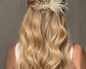 Ivory feather Hair piece Bohemian Ostrich feather hair piece Feather hair comb Boho Wedding hair piece Feather hair accessory Gatsby comb