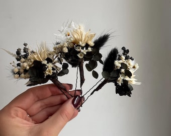 Gothic wedding White black Hair comb Dried  flower Black Hair piece Halloween Hair  piece Gothic Black wedding Flower Hair accessory Floral