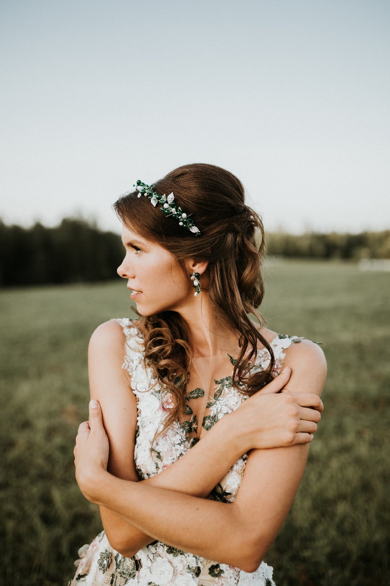 Bridal hair vine Emerald green crown Wedding Boho Headband Silver leaves tiara Wedding Hairpiece Emerald Crystal Silver emerald headpiece