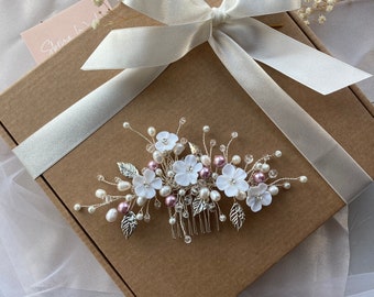 Light pink floral hair comb Bridal hair accessories Flower hair comb Wedding hair piece Bridal crystal hair pin Boho wedding headpiece