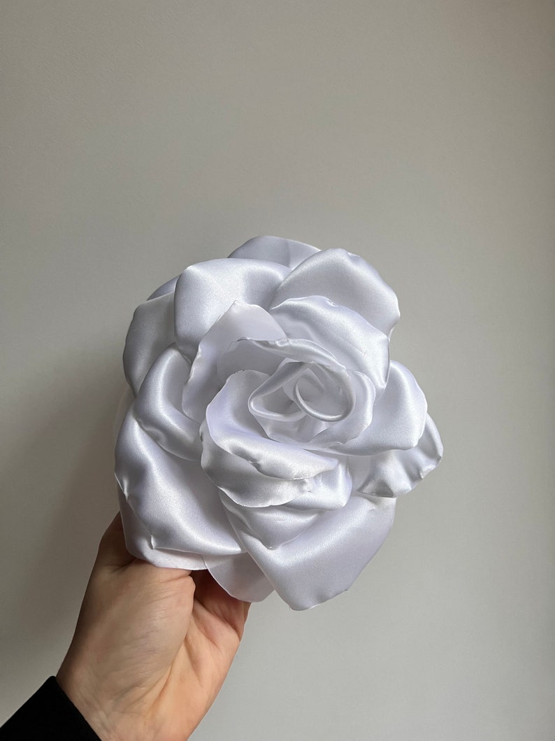 Broche fleur blanche extra large Broches roses surdimensionnées pour femme, épingle grande fleur faite main pour mariage cadeau de Noël femme épingle rose blanche image 8