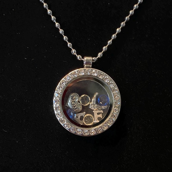 AF Mom tiny charm locket