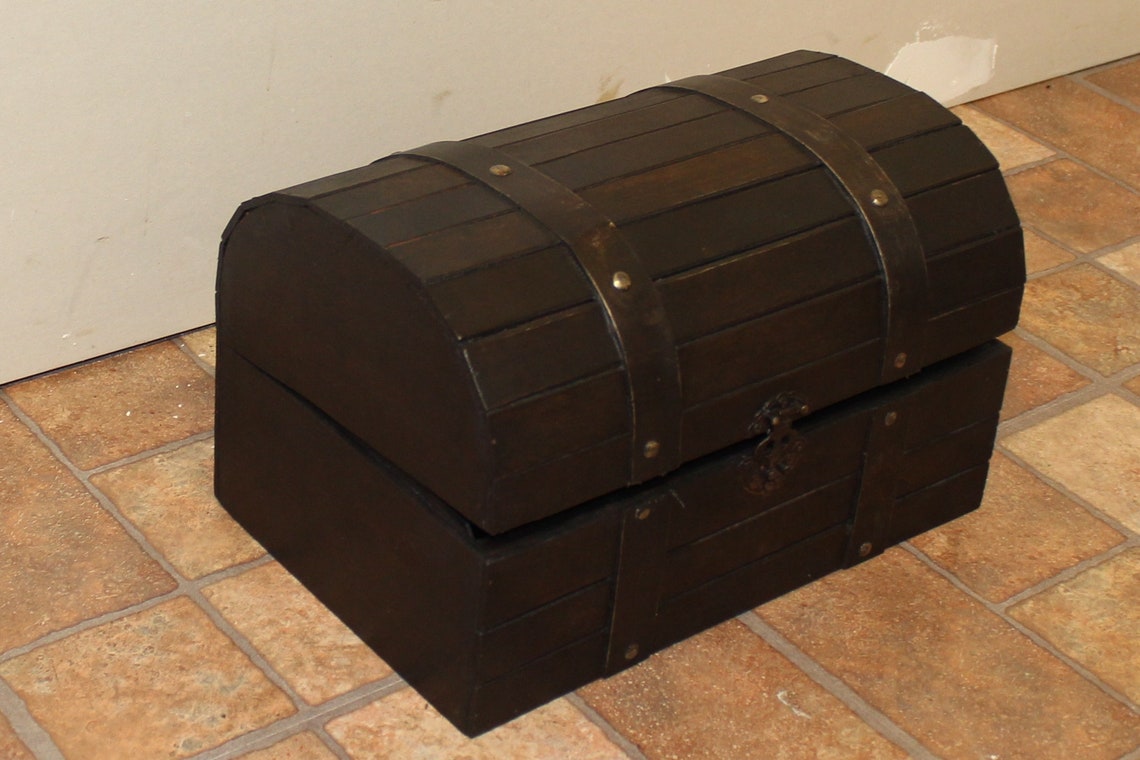 Dark Brown Wooden Roundtop Trunk Etsy