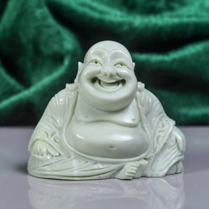 Serpentine Laughing Buddha Statue: Good Luck Symbol (328 Ct)