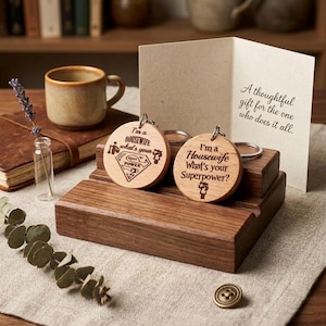 Housewife keyring keychain wooden gift