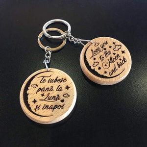 ROMANIAN Gifts Engraved Wooden Keyring Keychain Grandad, Mum, Dad, Grandma, Birthday, Unique Christmas Xmax Gift