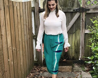 Falda de seda vintage pintada a mano