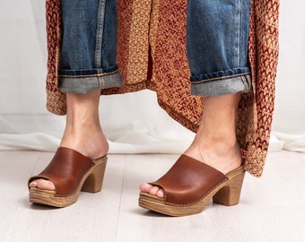 Frida Clog Brown