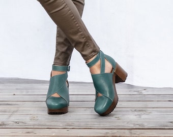 turquoise clogs