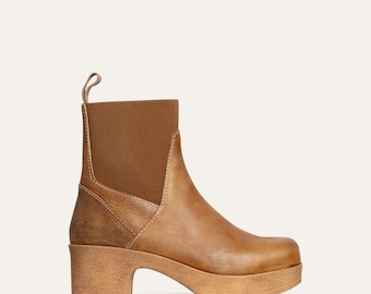 Angelina Boot Oat,