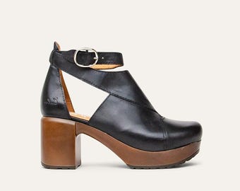 High Heel Black Clog Shoe on Platform sole, Bea Black - Calou Stockholm