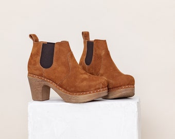 clog ankle booties