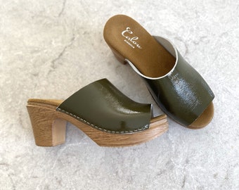 Frida Clog Patent Green