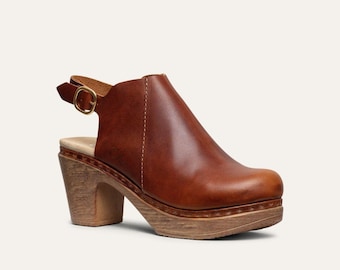 Brown slingback clog on High Soft Clog Platform - Tyra Brown, Calou Stockholm