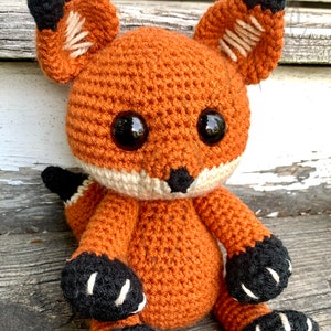Finley the Fox (Crochet PATTERN PDF ONLY)